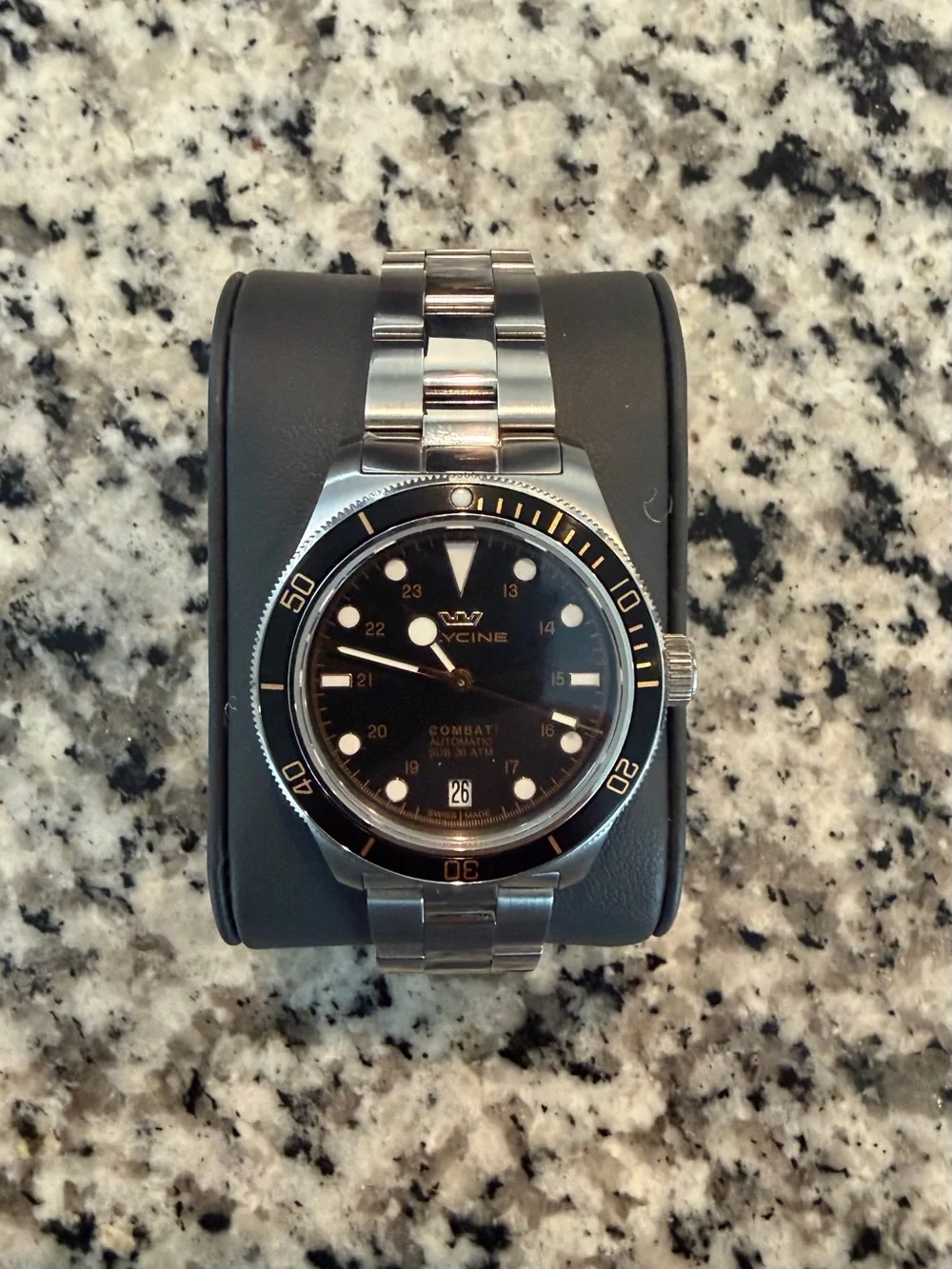 Glycine Combat 36mm Automatic – Black Bezel – Gold/Patina – FULL SET